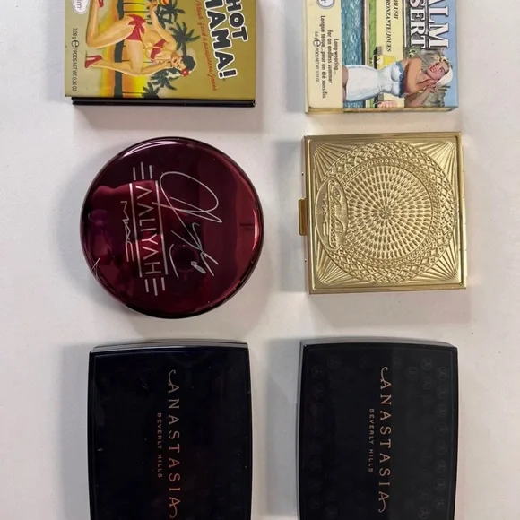 Makeup bundle - Picture 2 of 2